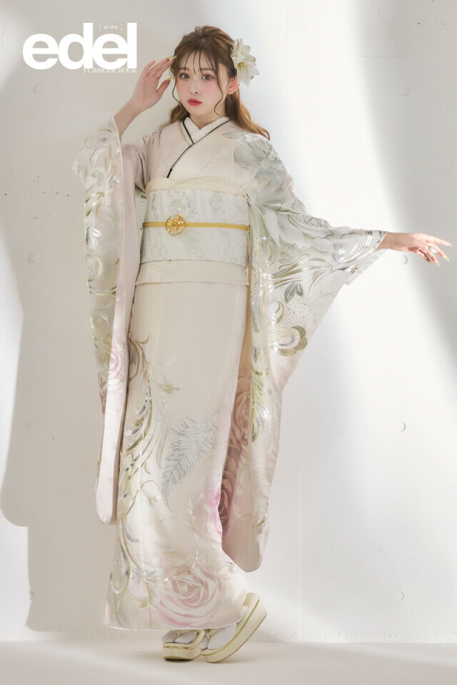 振袖専門店 オンディーヌの振袖 /白色/ピンク色/キュート/花柄/ E501