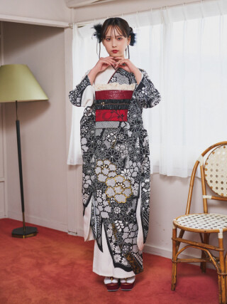 20Lab.（ハタチラボ.）の振袖 /白色/シルバー色/エレガント/花柄/ S20L