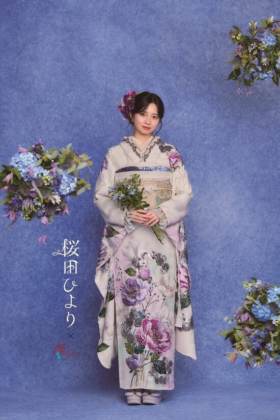 PLUMの振袖 /グレー色/紫色/エレガント/花柄/ 桜田ひより振袖【2026