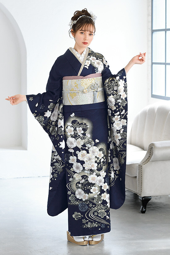 振袖プラチナ館の振袖 /紺色/エレガント/桜柄/ 振袖 | My振袖