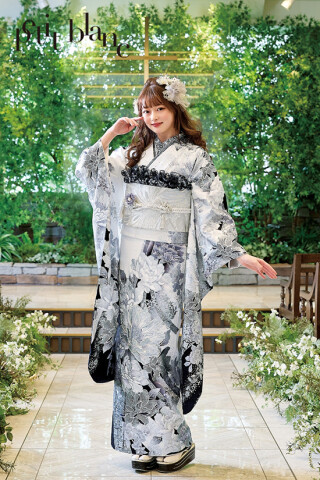 振袖の画像・衣装ギャラリー / FURISODE Riche (リシェ) | My振袖
