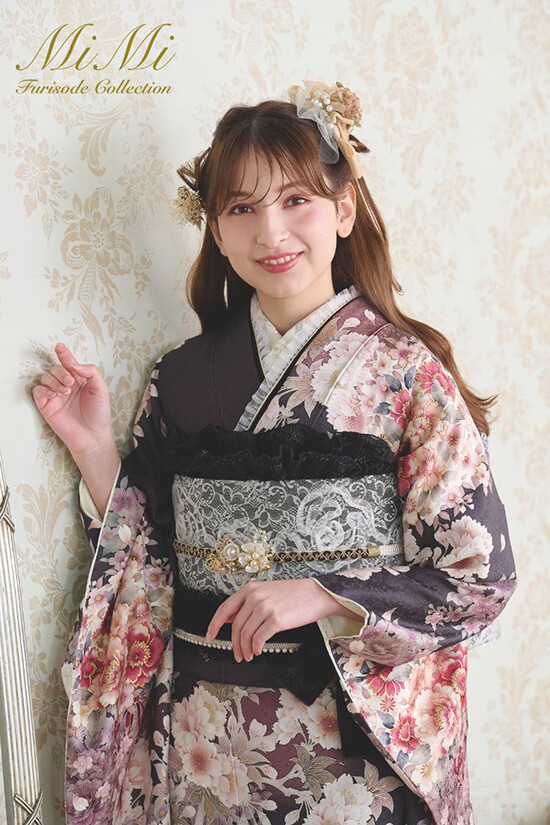 和らいふの振袖 /グレー色/茶色/キュート/花柄/ MiMi Furisode