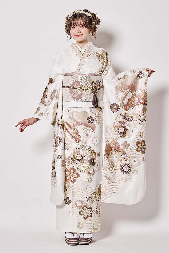 507z48☆鈴乃屋 振袖 古典柄 金彩 たたき染 桜 緑☆美品 成人式 結婚式 507z48☆鈴乃屋 振袖 古典柄 金彩 たたき染 桜 緑☆美品 成人式