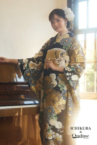 振袖専門店 一蔵の振袖 /黒色/ゴールド色/クール/花柄/ E-1104 | My振袖