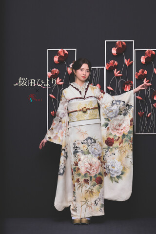 桜田ひより×葵衣　6_振袖_98983 | ウメショウ
