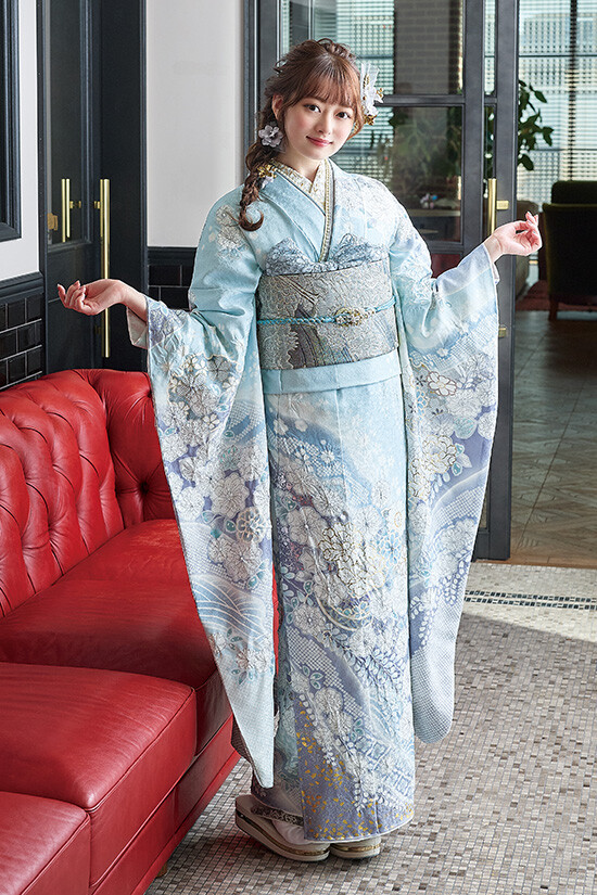 岩田呉服店の振袖 /水色/古典/牡丹柄/ 振袖 | My振袖