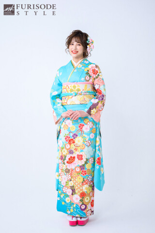 【MK-1007】空色に七宝花文様_振袖_52303 | FURISODE　STYLE　まるやま・京彩グループ