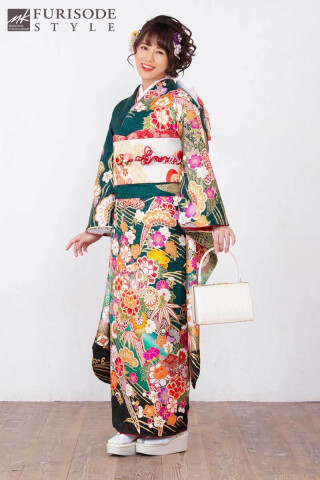 【MK-1205】華やかな花柄がに流れる優雅な振袖_振袖_52510 | FURISODE　STYLE　まるやま・京彩グループ