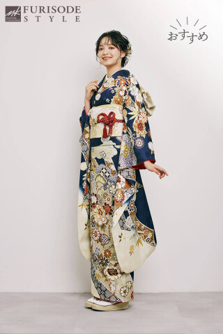 【MK-1501】花模様が織りなす上品で華やかな紺色の振袖_振袖_52519 | FURISODE　STYLE　まるやま・京彩グループ