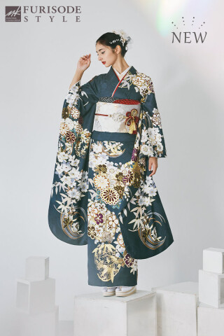 【MK-1506】深緑に映える華やかな花柄が美しい振袖_振袖_52525 | FURISODE　STYLE　まるやま・京彩グループ