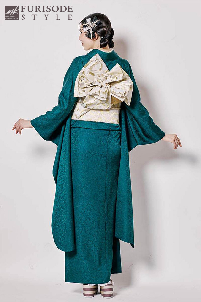 FURISODE STYLE まるやま・京彩グループの振袖 /緑色/白色/クール/無地