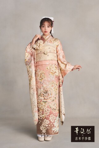 TAKAZENの振袖 /ピンク色/古典/桜柄/ 最新作高級古典 ピンク 桜柄 関芳