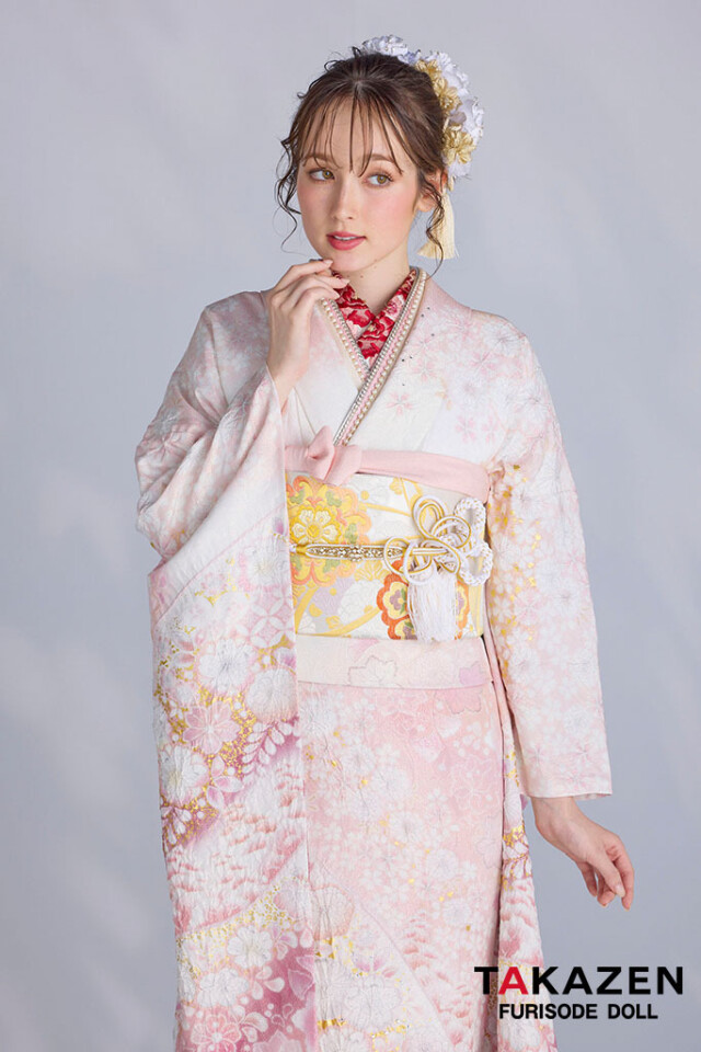 TAKAZENの振袖 /ピンク色/古典/桜柄/ 最新作高級古典 ピンク 桜柄 関芳