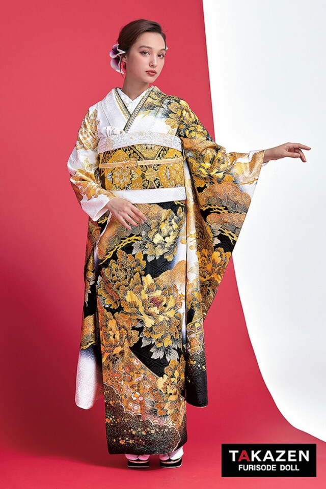 TAKAZENの振袖 /白色/黒色/グラマラス/牡丹柄/ ジャパンモード 白/黒