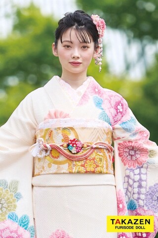 TAKAZENの振袖 /白色/ピンク色/古典/花柄/ 高級古典振袖 藤娘きぬたや