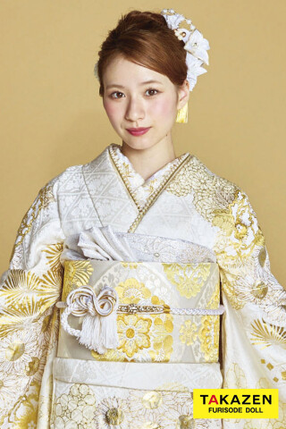 TAKAZENの振袖 /白色/ゴールド色/古典/牡丹柄/ 最新作プレミアム古典