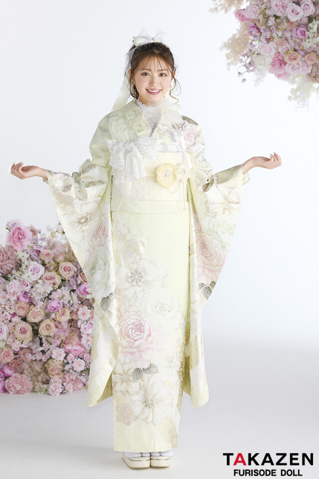 TAKAZENの振袖 /黄色/ピンク色/エレガント/バラ柄/ ヘップバーン最新作