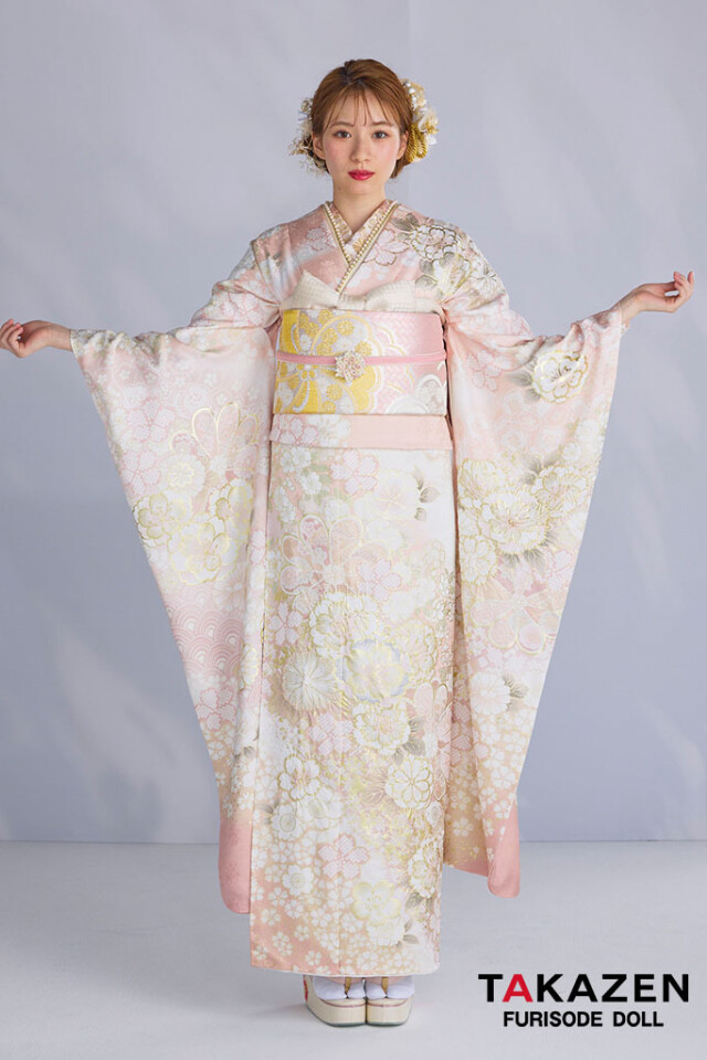 TAKAZENの振袖 /ピンク色/古典/花柄/ 最新作高級古典 サーモンピンク