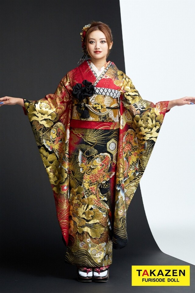 TAKAZENの振袖 /赤色/ゴールド色/グラマラス/松柄/ ジャパンモード 赤