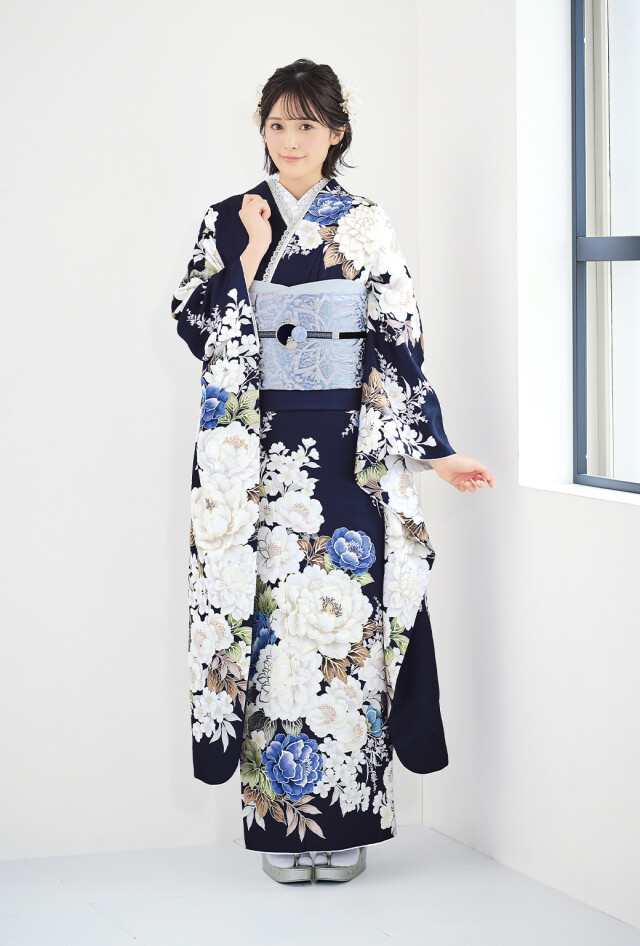 まいちゃんママページ　振袖フルセット 振袖1番館 スタジオB'Mの振袖 /紺色/エレガント/牡丹柄/ JM09 | My振袖