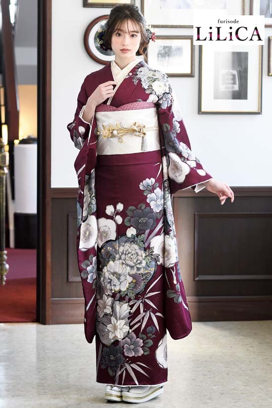 ココロフルの振袖 /赤色/シルバー色/エレガント/花柄/ LILICA | My振袖