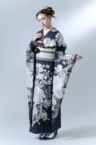 アイドルbyやまとの振袖 /青色/紺色/クール/無地柄/ idolbyyamato 振袖