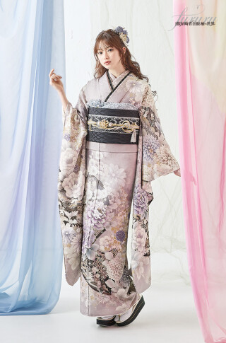 假屋崎省吾の成人式振袖一覧 | My振袖