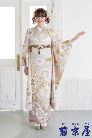 菊京屋の振袖 /ピンク色/エレガント/牡丹柄/ 假屋崎×くすみピンク牡丹