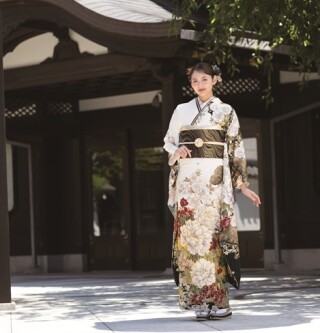 2026愛花MANACA掲載柄_振袖_48836 | 呉服の登美屋