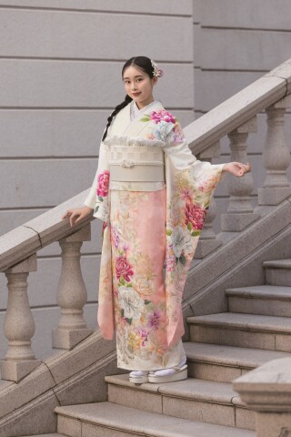 2ページ目)呉服の登美屋の取り扱い振袖・商品ギャラリー | My振袖