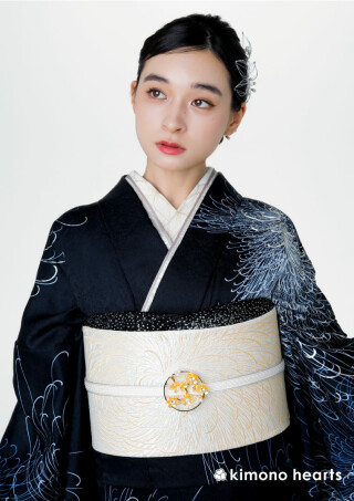 T088美品ハレSQUAREサムエコート和装着物羽織キモノ袖オーバーサイズ黒Ｆ キモノハーツ／kimono heartsの振袖 /紺色/白色/クール/花柄/ KH-584
