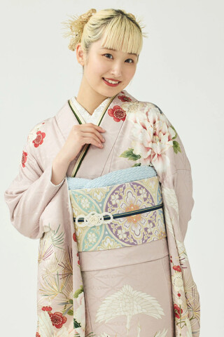 振袖フルセット(8点)成人式・やまと御誂・くすみピンク・金銀彩加工・牡丹・正絹 きものやまとの振袖 /ピンク色/古典/鶴柄/ 振袖／舞鶴牡丹／桜色 | My振袖