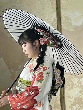 FURISODE ARCの振袖 /黒色/黒色/レトロ/無地柄/ 【19-842】玉城ティナ