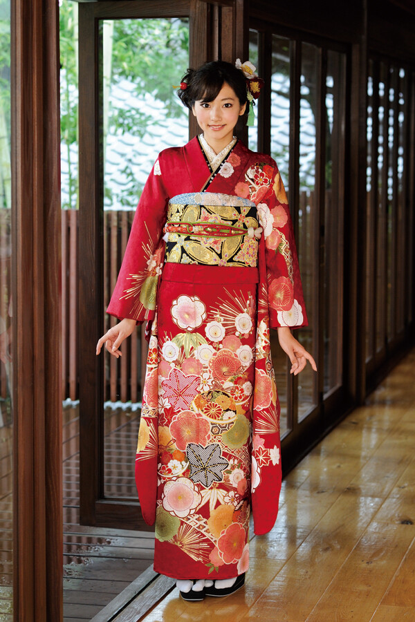 美品★中古　振袖　仕立て上がり　赤　辻ヶ花　B25 辻が花レンタルの振袖 /赤色/ゴールド色/古典/花柄/ 新作ブランド振袖