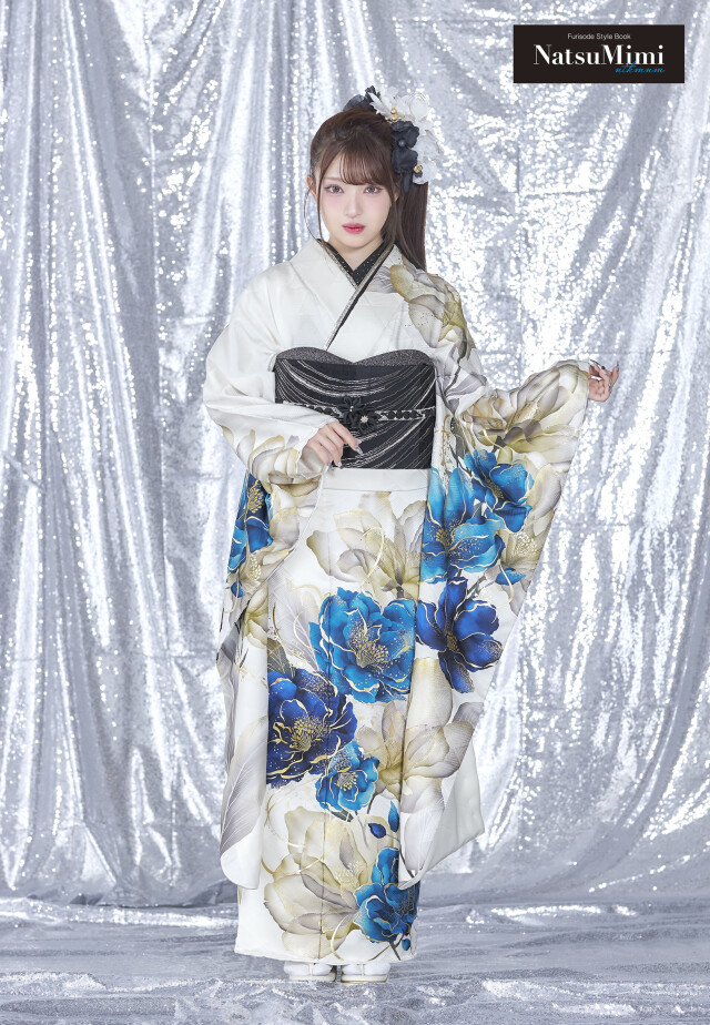 振袖 きものこまやの振袖 /白色/青色/エレガント/牡丹柄/ NatsuMimi