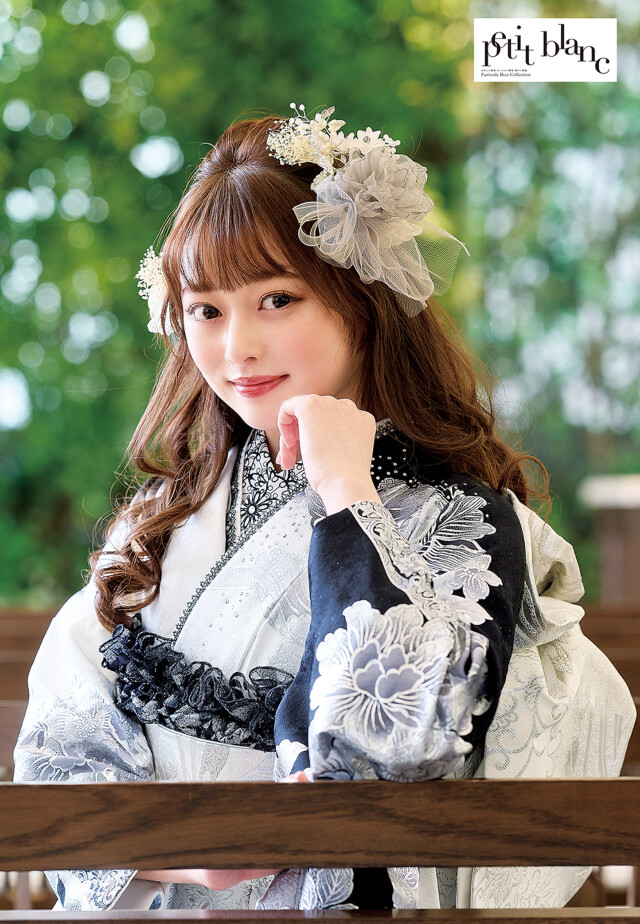 ⁂Ema様⁂振袖フルセット】新品振袖7点+小物セット 振袖 きものこまや大阪の振袖 /白色/黒色/エレガント/牡丹柄/ petit
