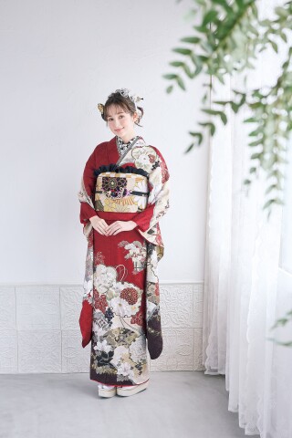 振袖 正絹 ぼかし絞り染め 雪輪花文様柄 お仕立て付き 新品 hr028 振袖 正絹 hr028 ぼかし絞り染め 雪輪花文様柄 新品 送料込み｜Yahoo