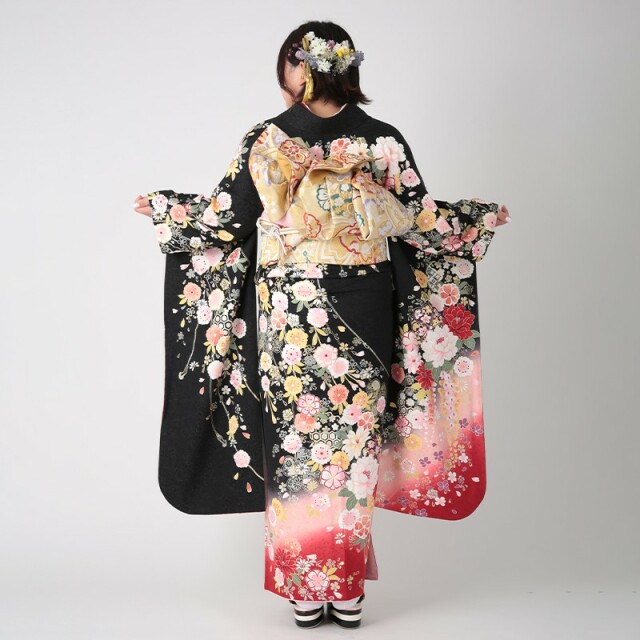 専用・黒地振袖（赤い内側）一点・ゆり 専用・黒地振袖（赤い内側）一点・ゆり様専用