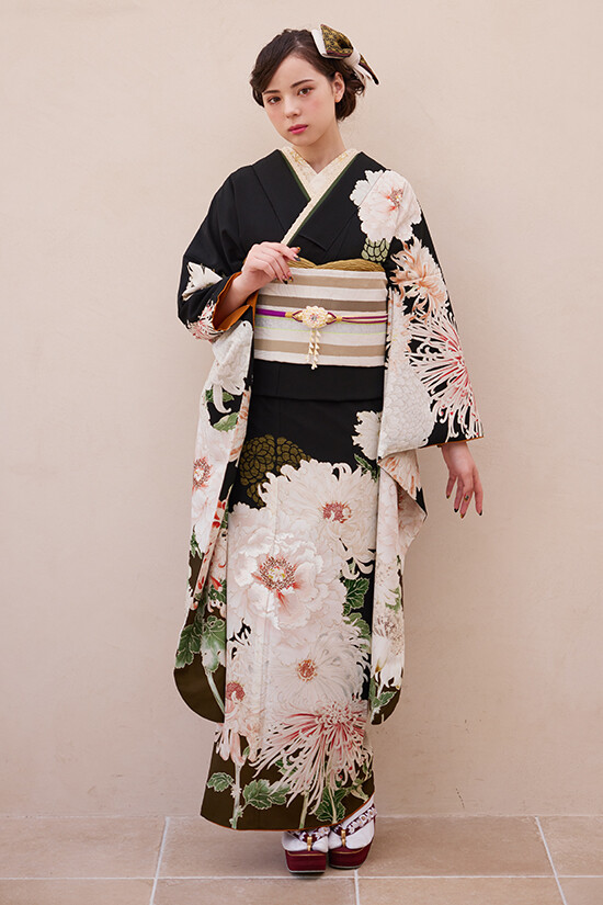 紬のたけやまの振袖 /黒色/古典/菊柄/ 振袖 | My振袖