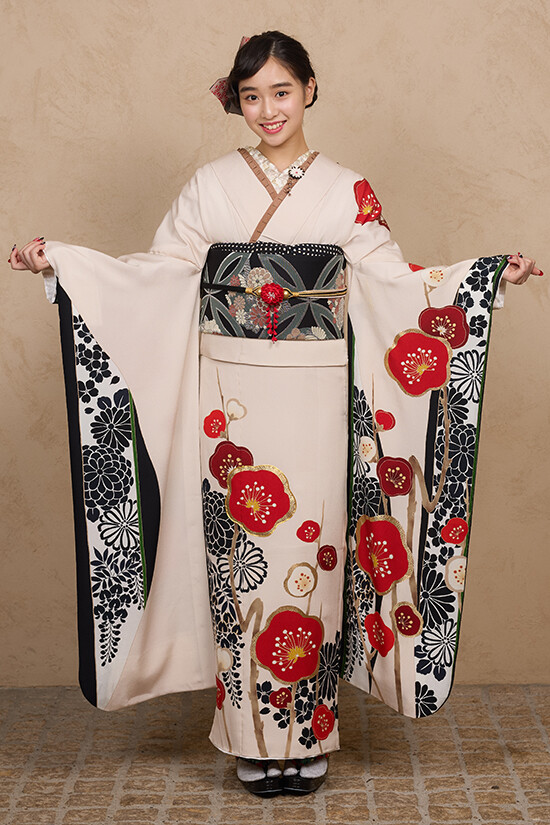 紬のたけやまの振袖 /白色/古典/梅柄/ 振袖 | My振袖