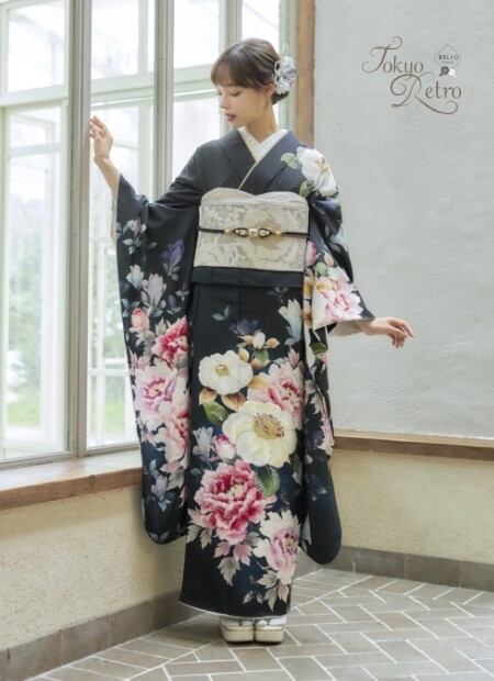 林屋 児島店の振袖 /紺色/エレガント/花柄/ TR-602 | My振袖