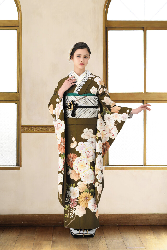 きものくらち小牧本店の振袖 /茶色/白色/レトロ/桜柄/ 着たくなる日