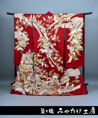 古典柄振袖専門 みやたけ工房の振袖 /赤色/古典/熨斗柄/ 総刺繍 古典柄