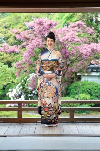 振袖の画像・衣装ギャラリー / KIMONO21舞ん | My振袖