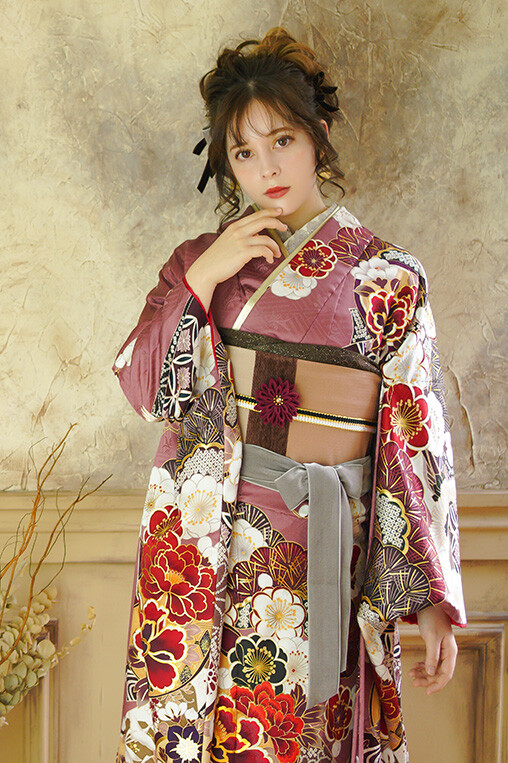 振袖マーメイド（旧：Sanwa 佐世保店）の振袖 /紫色/古典/花柄