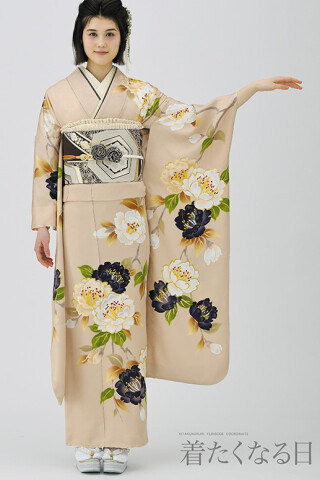 振袖マーメイド（旧：Sanwa 佐世保店）の振袖 /ベージュ色/古典/花柄