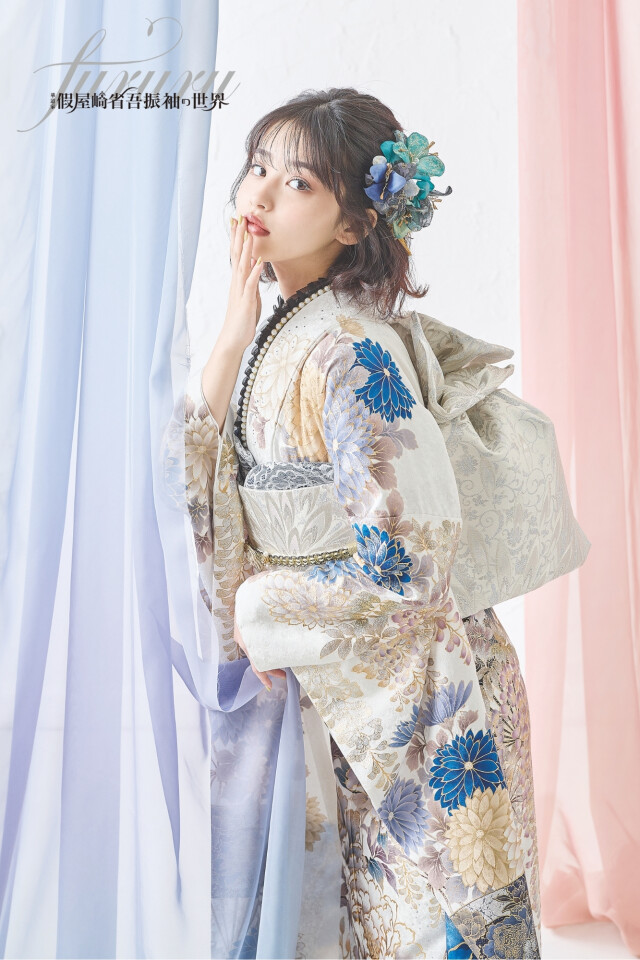 振袖レンタル おりえん｜大阪堺市の振袖 /白色/青色/エレガント/牡丹柄