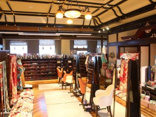 ♡一蔵銀座店♡ブランド振袖フルセット♡松田聖子ちゃん♡オンディーヌ♡ 一蔵 銀座本店 / 東京都 の店舗情報 | 人気の成人式振袖レンタル