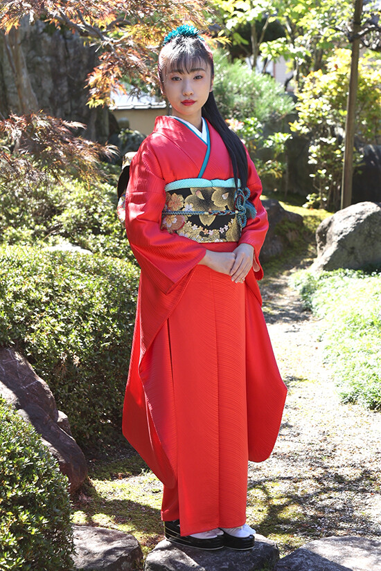 布施弥七京染店の振袖 /赤色/クール/無地柄/ 振袖 | My振袖