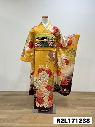 mokamoka♡さん専用＊成人式 ＊振袖 ＊ カラシ色 mokamoka♡さん専用＊成人式 ＊振袖 ＊ カラシ色